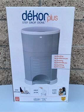 Dékor Plus Hands-Free Diaper Pail Gray Brand New